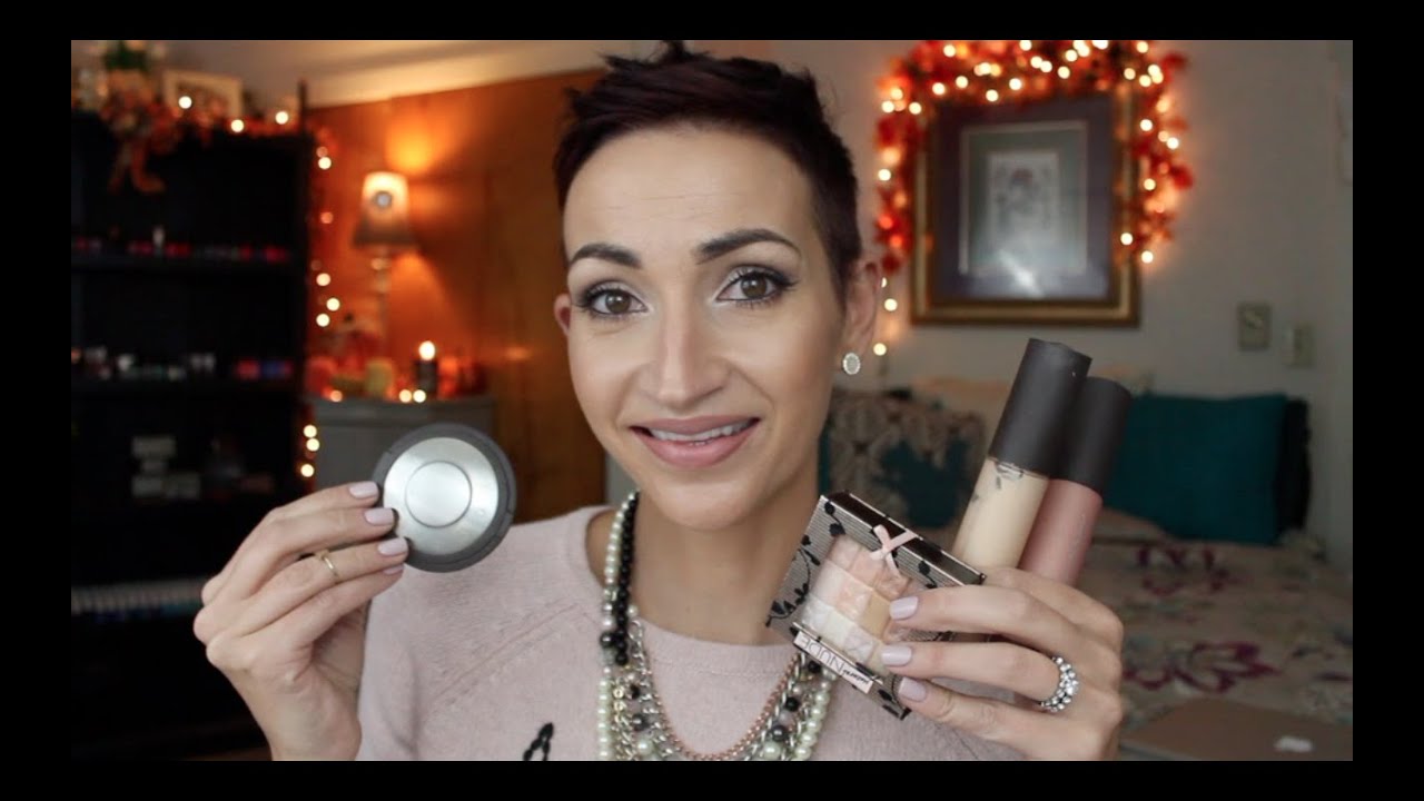 Makeup Chatter-All About Highlighters!! Becca,Revlon and More!!