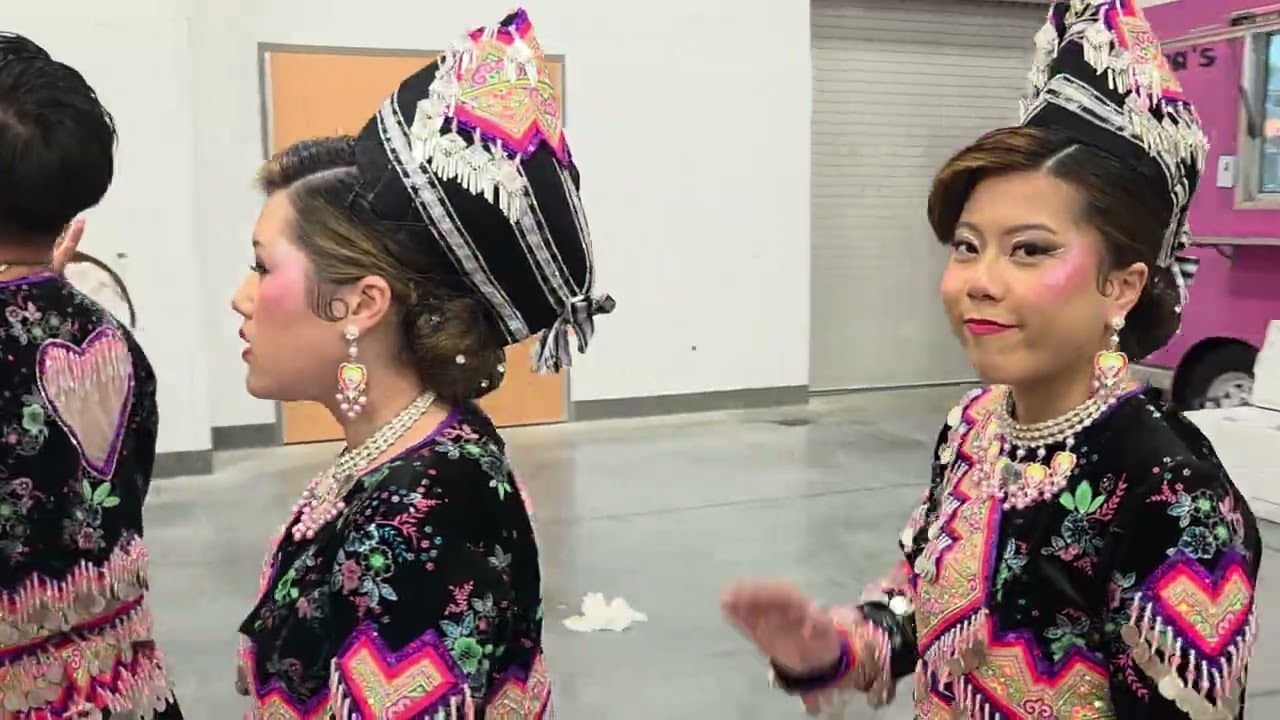 Dance hmong USA 