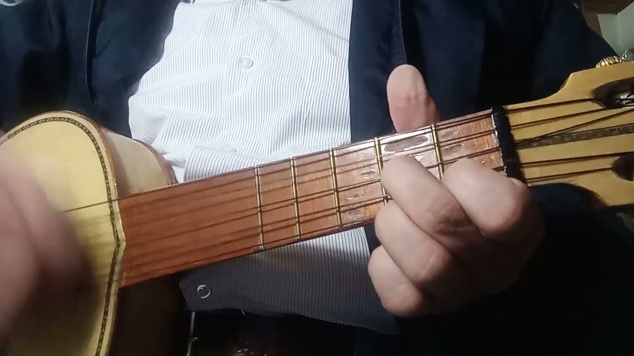 VIHUELA     CANTO A LA MADRE    EN    G  (SOL  MAYOR TRANSPORTADA)