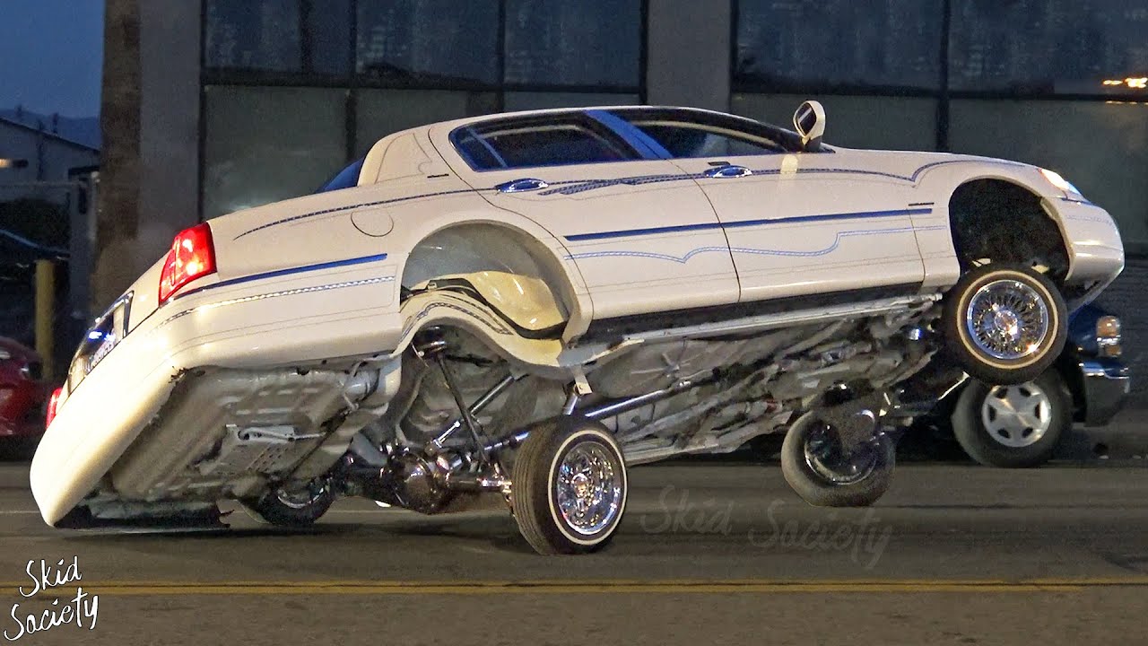Lowriders SHUT DOWN Whittier Blvd in 3 Wheel Motion!