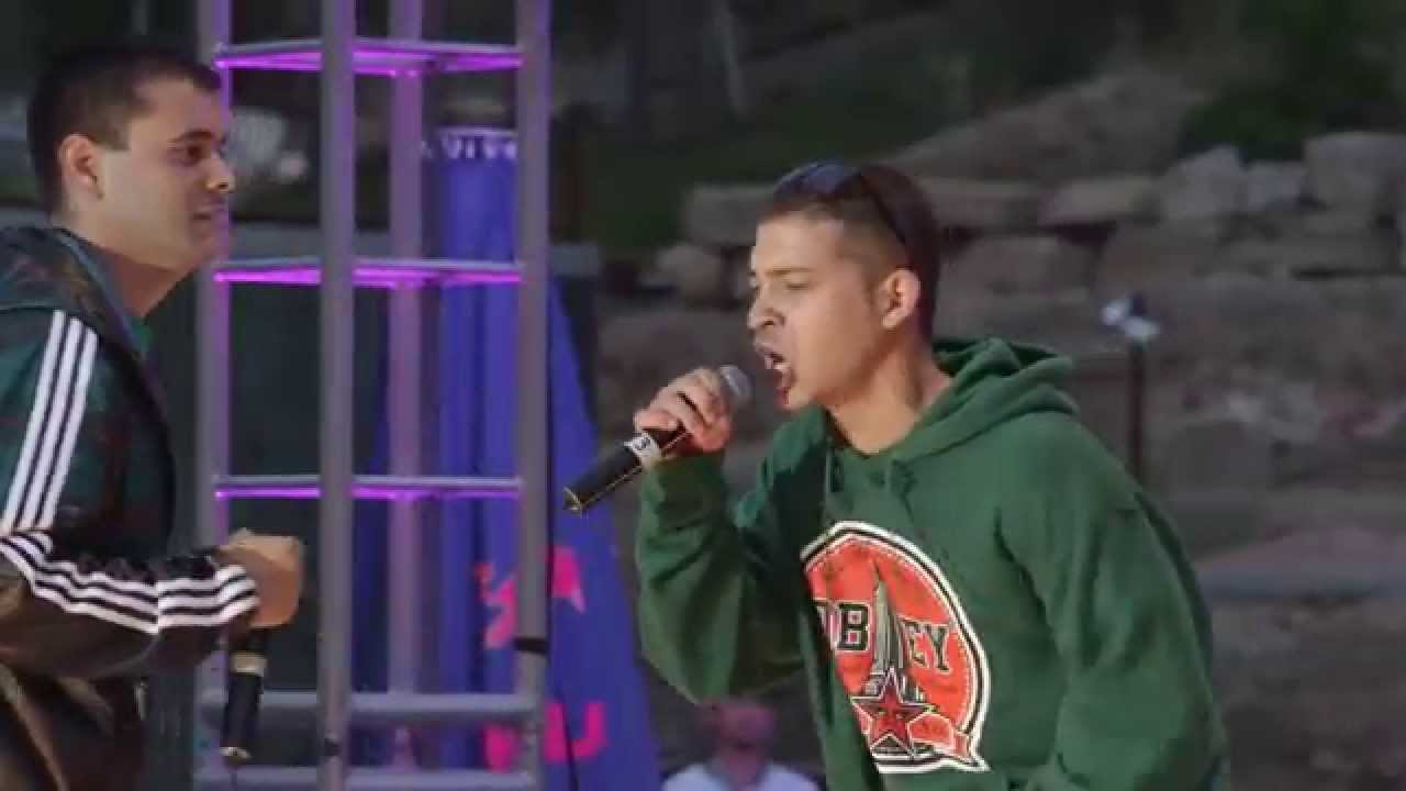 Juanih vs El3deases - Octavos - Málaga - Red Bull Batalla de los Gallos 2014 (Oficial)