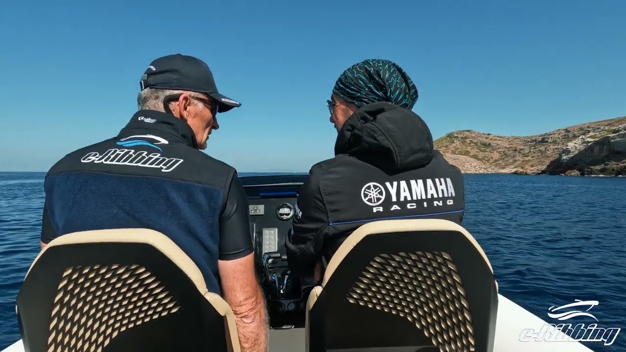 ZEN 39S - Twin 425hp Yamahas