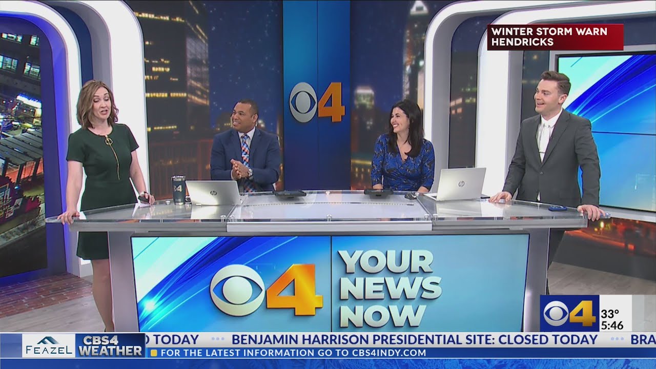 A winter storm with heavy snow coming down