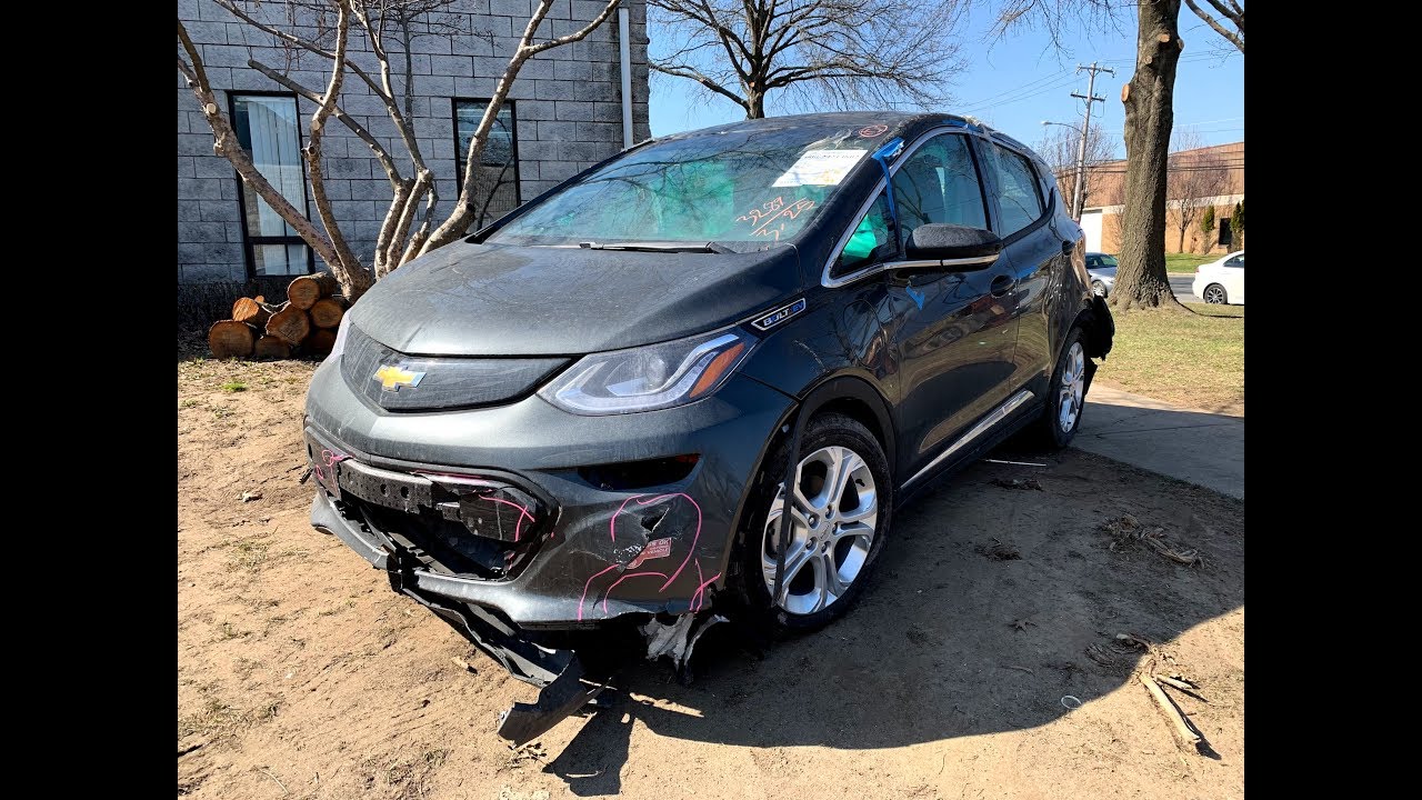 Электромобили из США или  как  сэкономить 50% при покупке... 2018 Chevrolet Bolt EV.