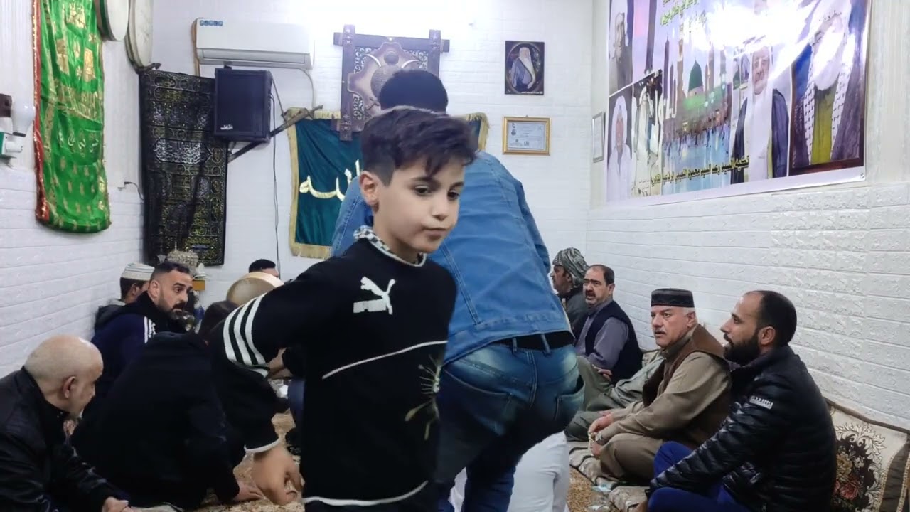 المداح ابو حمزه مديح اللهم صلي على المصطفى نبي الرساله وبحر الصفا