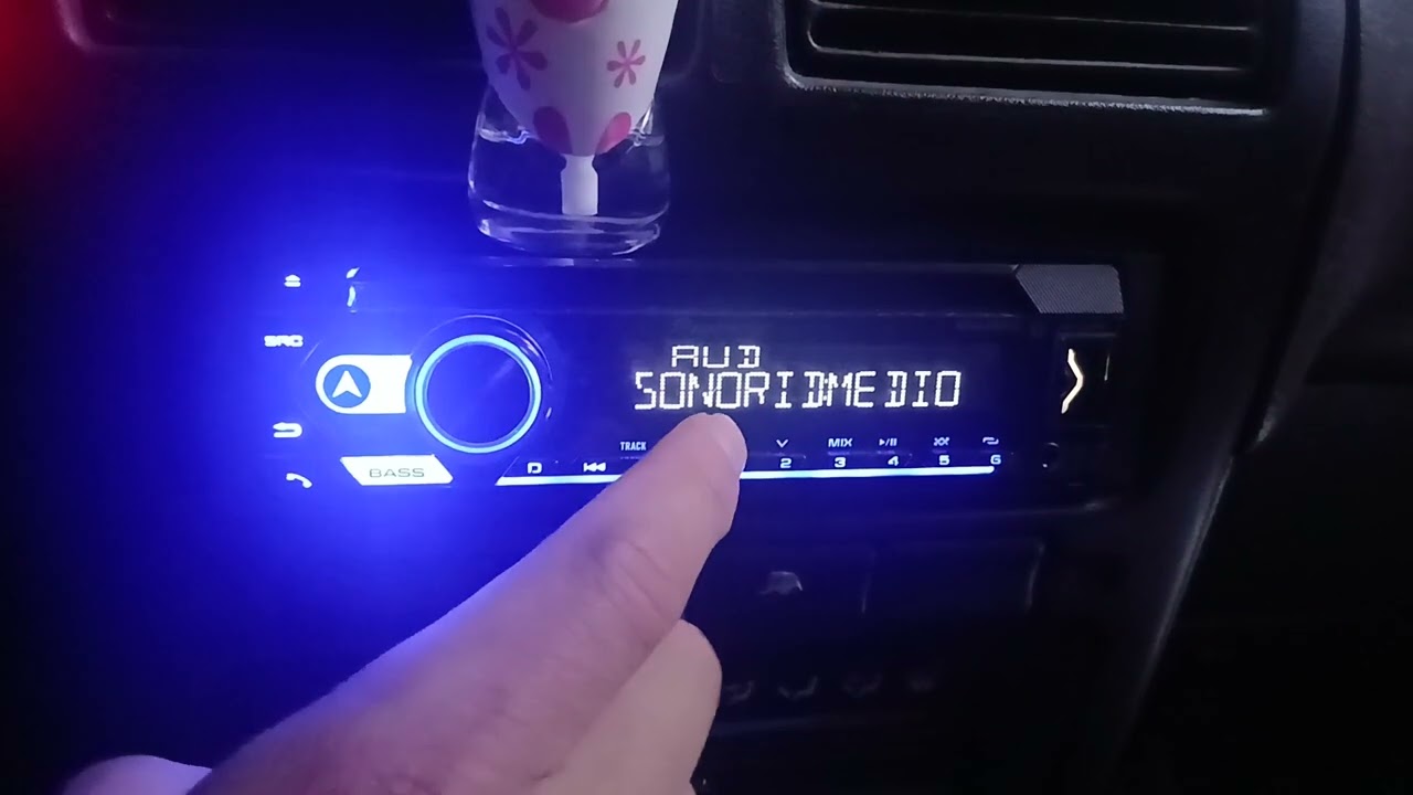 Como configurar y ecualizar autostereo pioneer para subwoofer #audiocar #sonido #autos 
