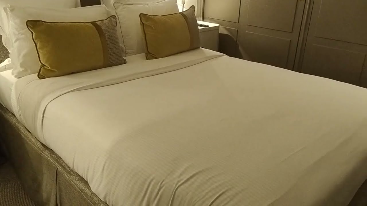 Consejos sobre hoteles para elegir en París - Un excelente hotel de 4 estrellas video en español