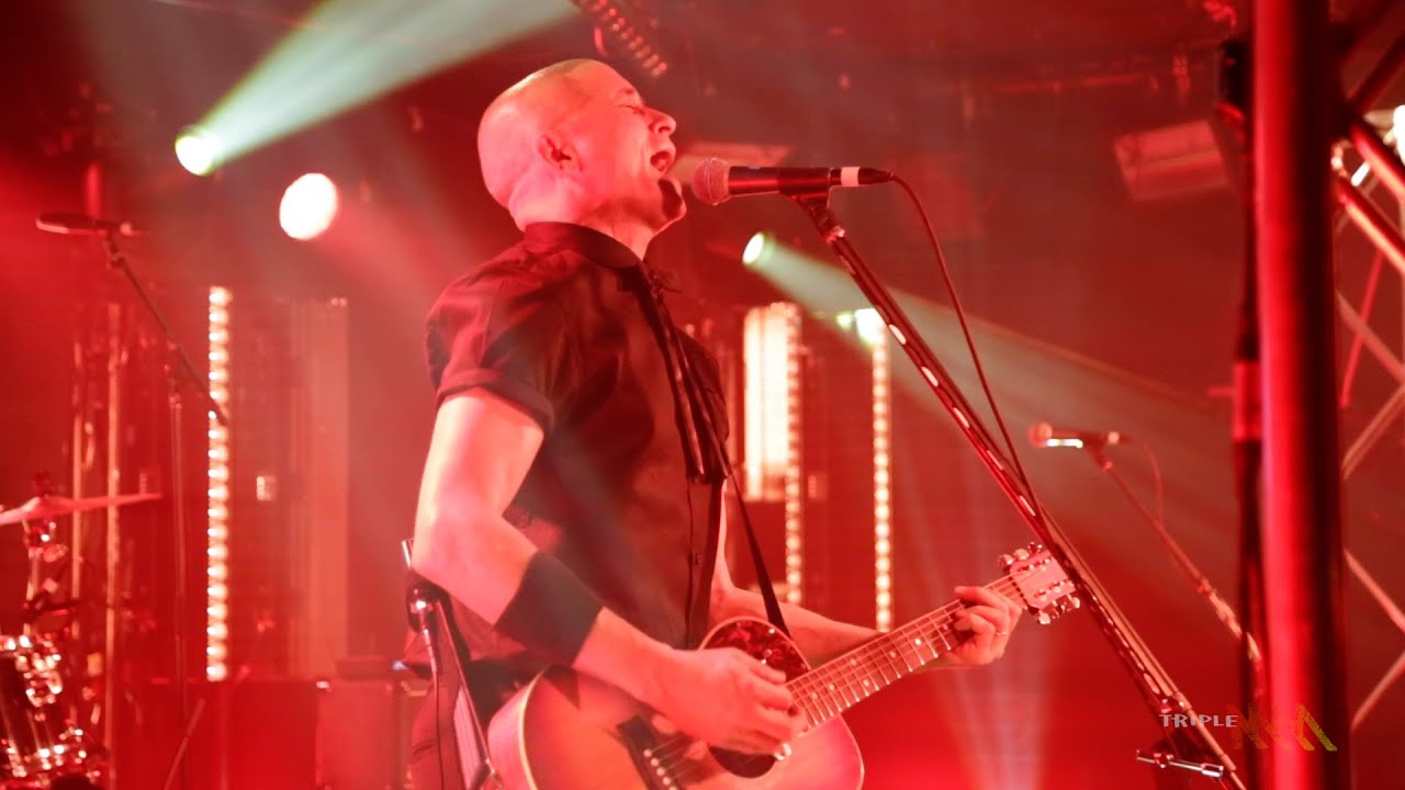 Diesel - Tip Of My Tongue (Live From Oztober!) | Triple M