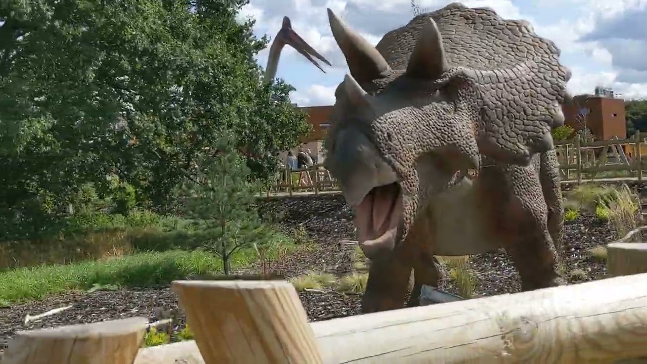 Yorkshire wildlife Park dinosaur City