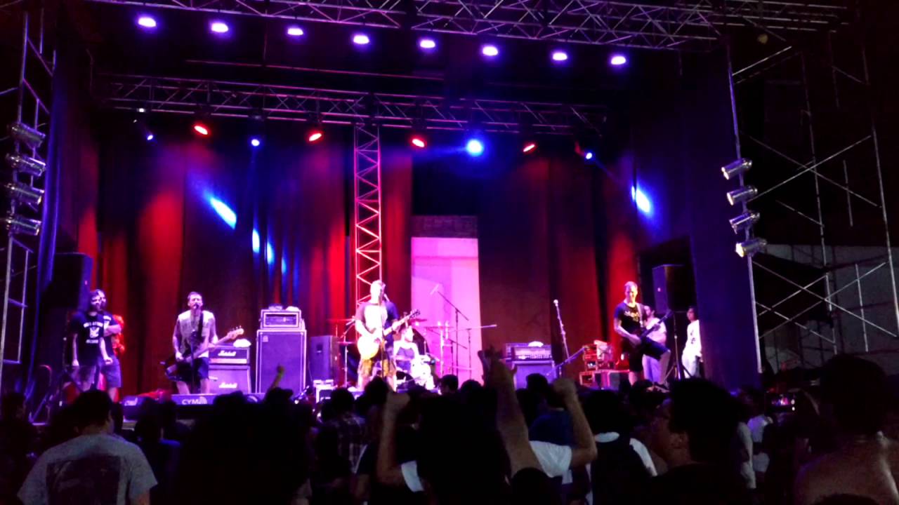 BELVEDERE - And you thought the doctor's probe hurt | WE ARE ONE TOUR LIMA, PERU 2016