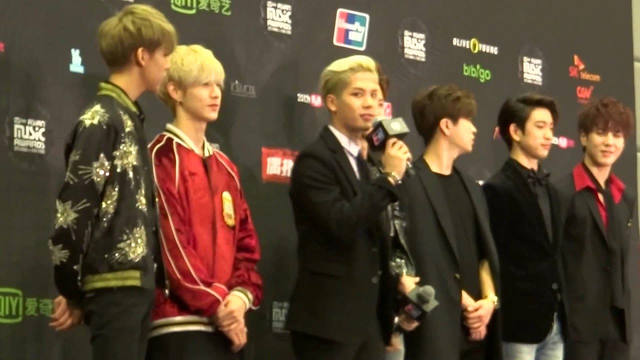 Jackson teaches GOT7 members Cantonese (2015 MAMA Press Con)
