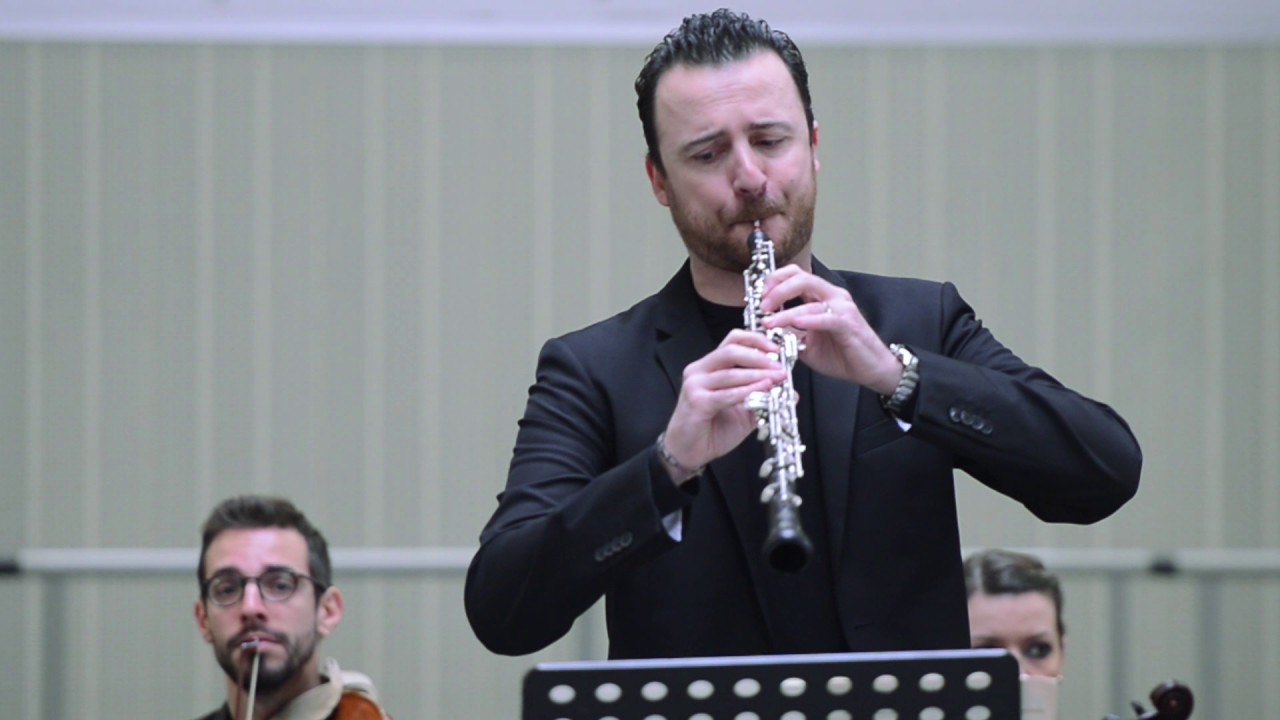Fabien Thouand: J.-M. Leclair, oboe concerto in C major