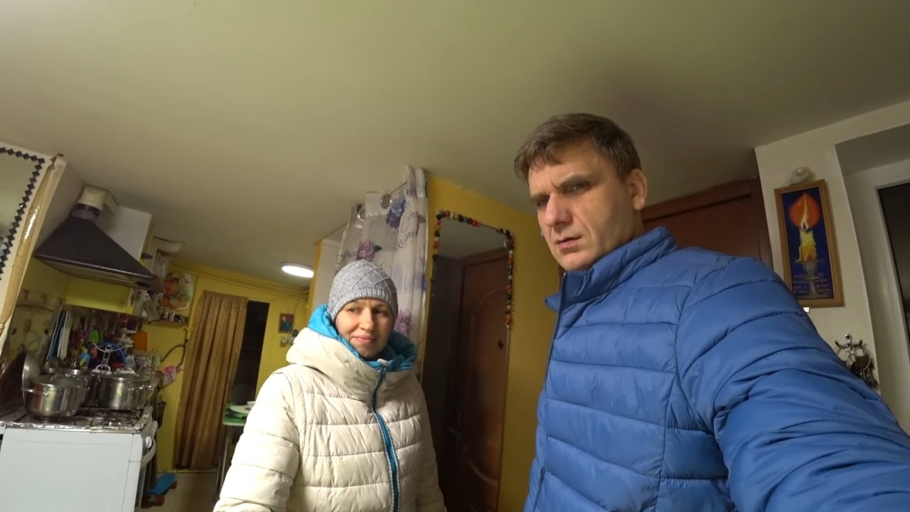 Мы в шоке. Мама выбирает куртку#многодетнаясемья#покупки#обзор