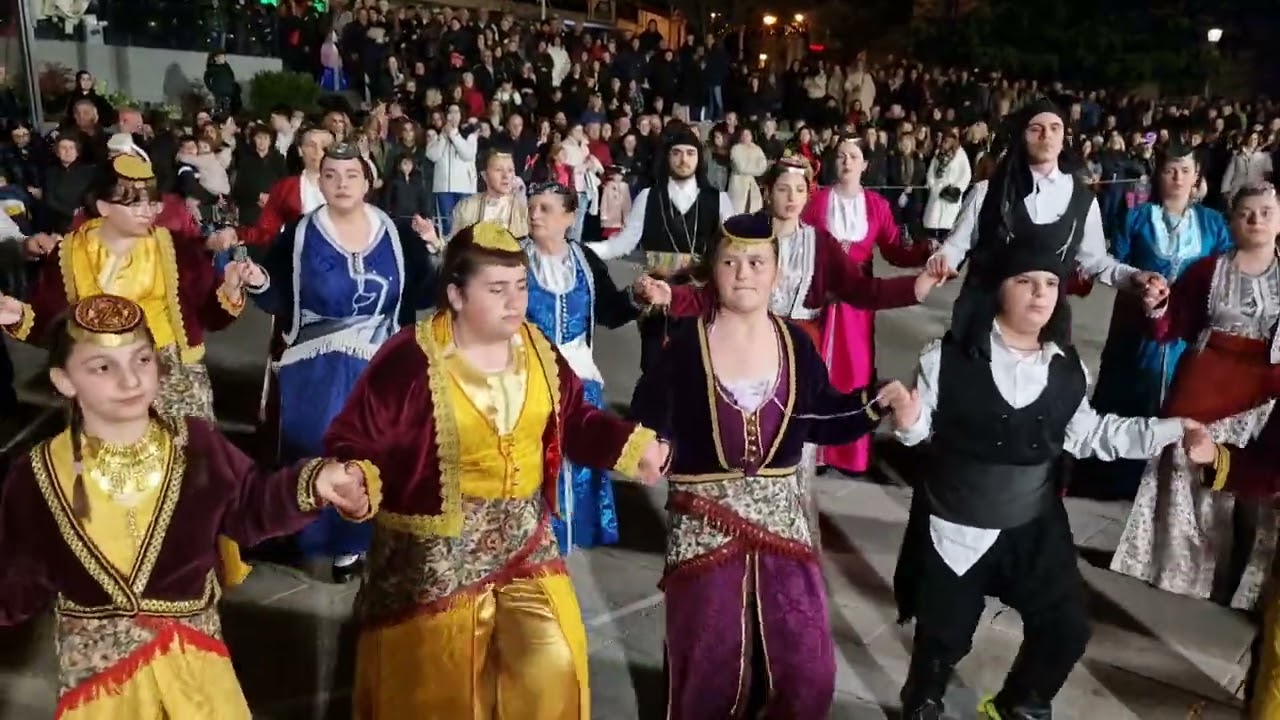 Αποκριά 2024 στην Κοζάνη: Ποντιακά στην Κεντρική Πλατεία