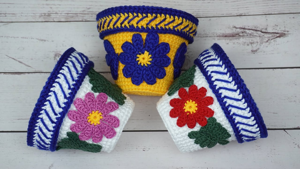 MACETA EN CROCHET, ANDALUZA.