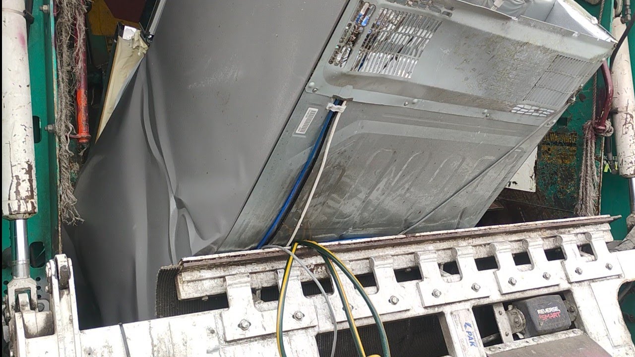Garbage Truck Vs Huge Fridge No 2