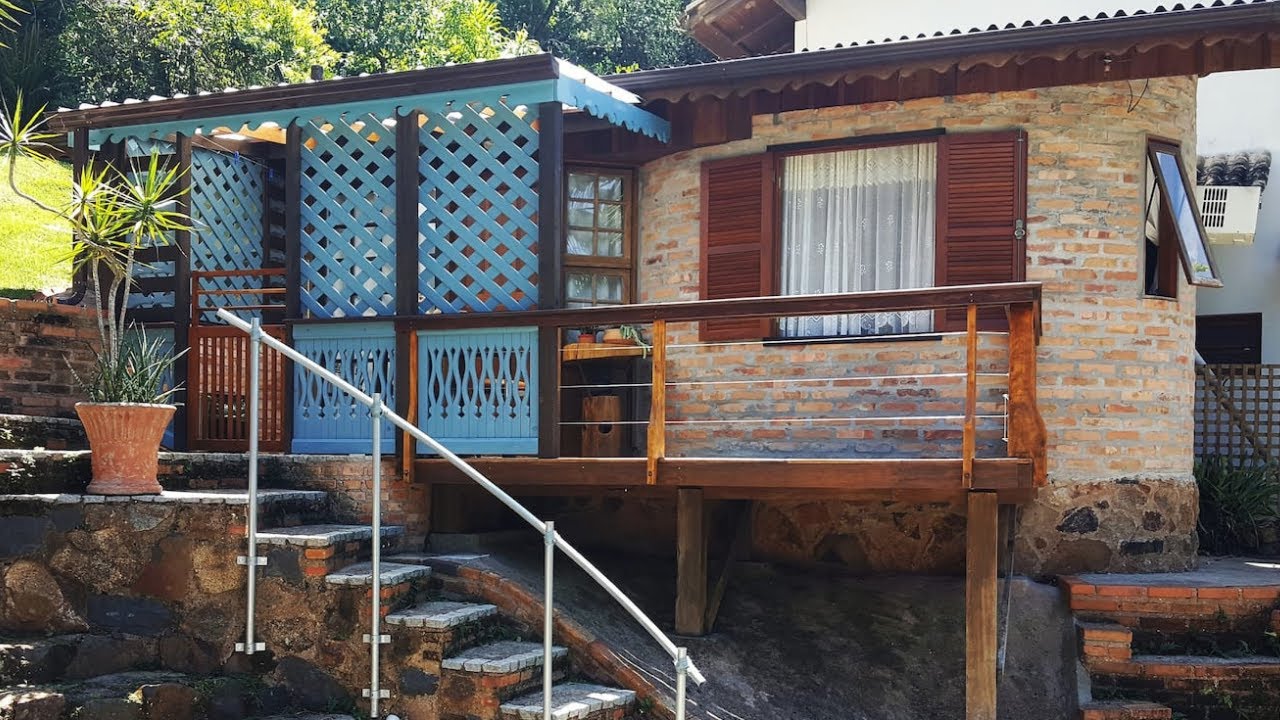 CASA PEQUENA DE PEDRA E MADEIRA | Rustica e Bonita!!