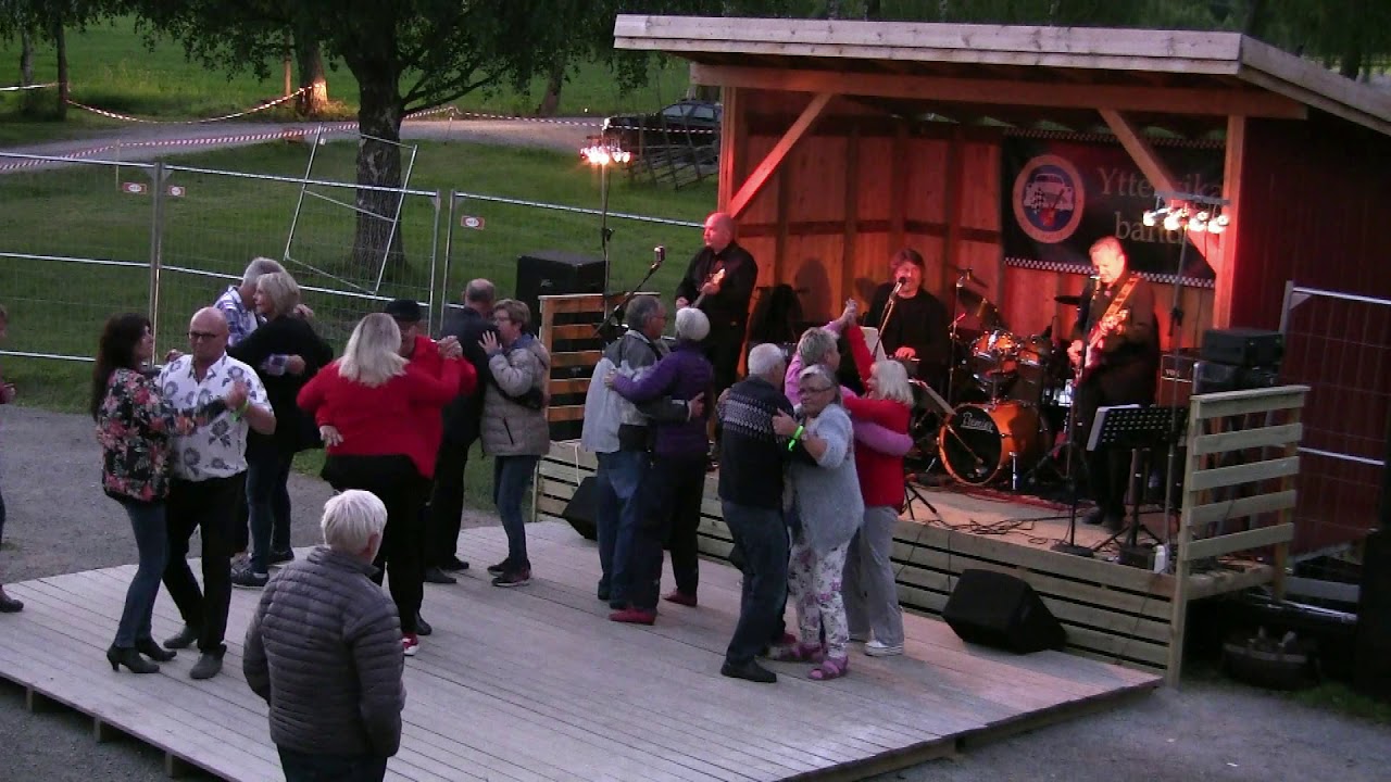 YTTERVIKABANDET - Saturday Night At The Duck Pond (2018)
