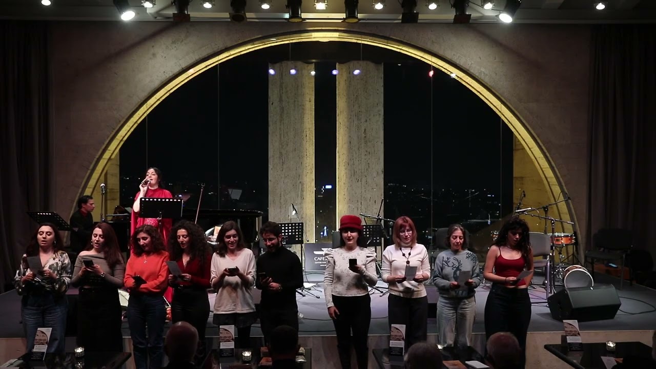 AVETIS - Lusine Azaryan with her students / ԱՎԵՏԻՍԼուսինե Ազարյանը և իր սաները