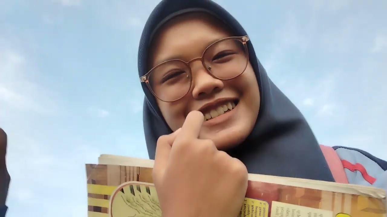 BERANGKAT SEKOLAHH