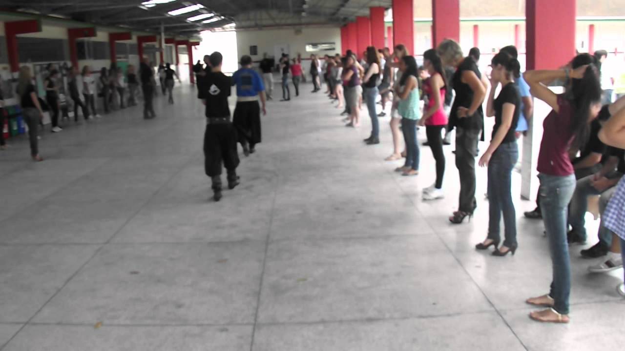 COMO DANÇA RANCHEIRA COM HERANÇA NATIVA
