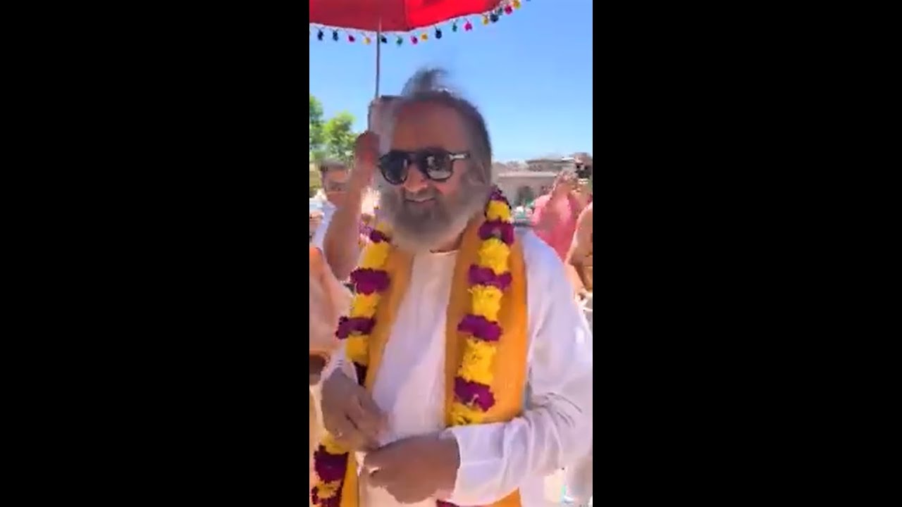Sri Sri Ravi Shankar Gurudev Entry For Arizona 2022
