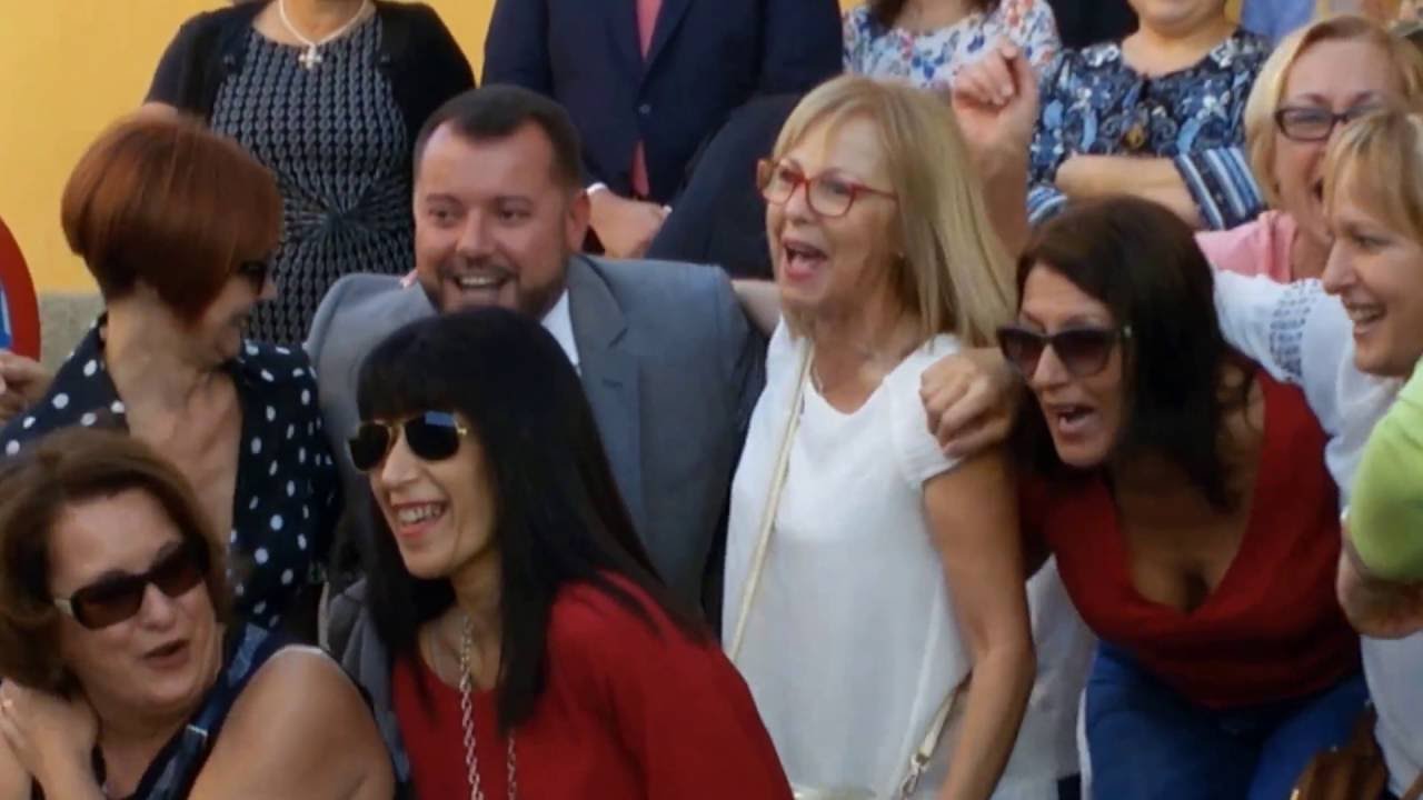IZADA DE BANDERAS. DÍA DE LA CONSTITUCIÓN EN BARRIAL DE GÁLDAR 2016