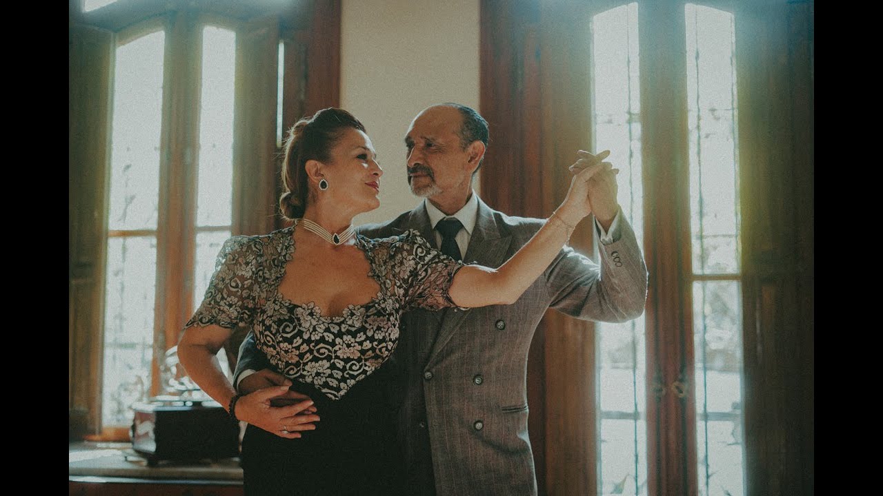 HOY SE BAILA - Angela Toñanez y Omar Cácerez, 