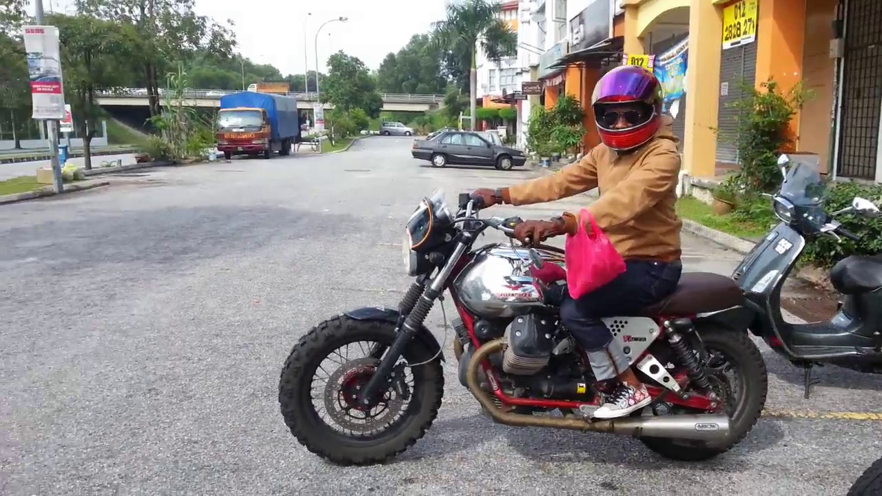 Moto Guzzi V7 Racer Arrow exhaust