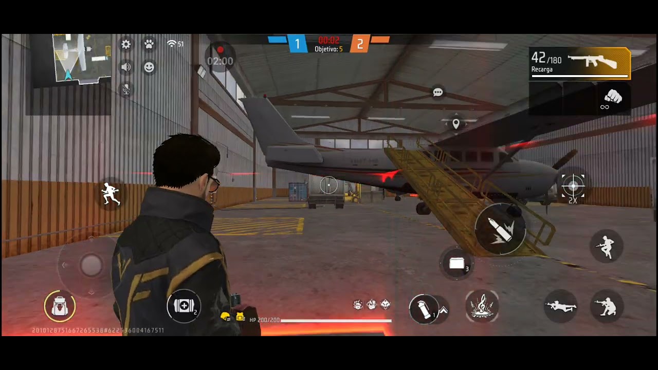 Yo y mi amigo hacker jugando free fire