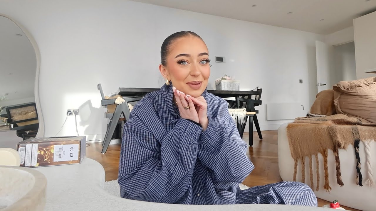 ad What I Eat In A Day, Shopping For Birthday Surprises & More!! 