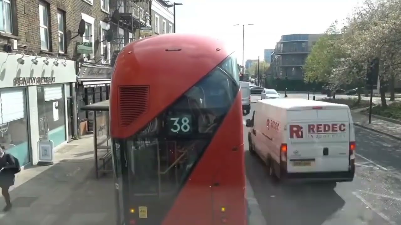 London Bus Route 56 - Bart's Hospital to Whipp's Cross (FULL ROUTE VISUAL)