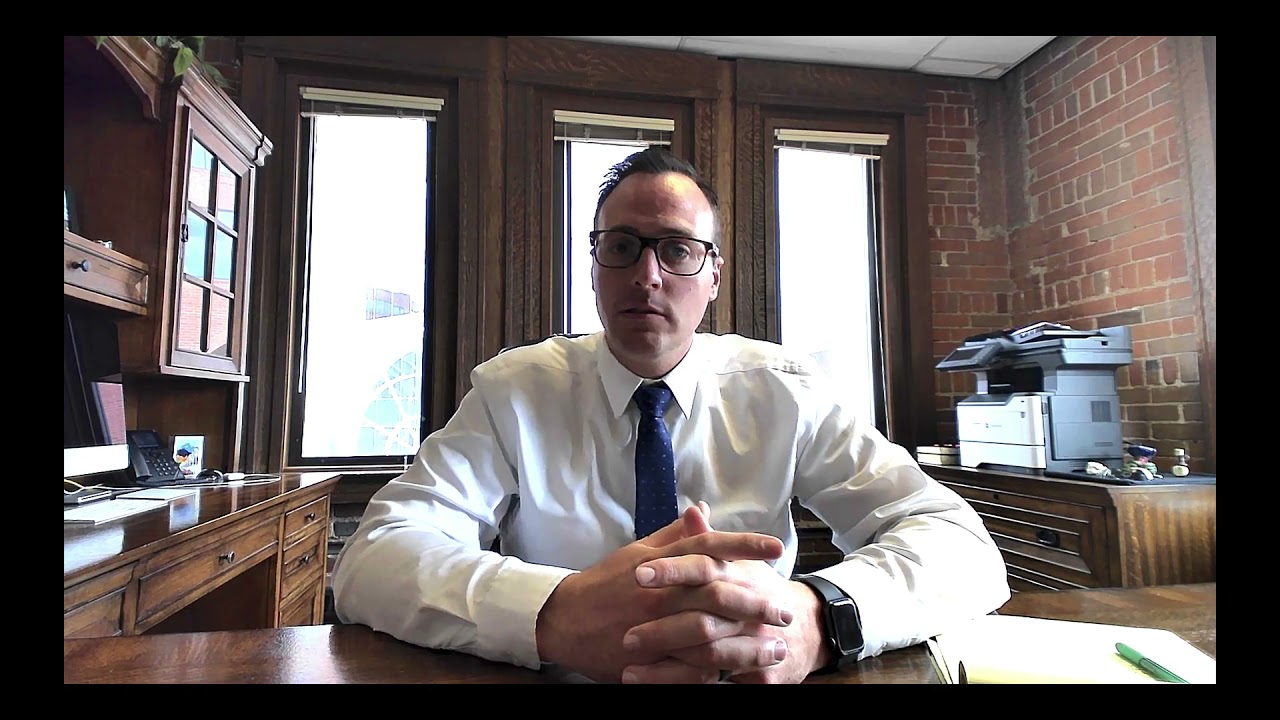Should Military Members Hire a Civilian Defense Attorney