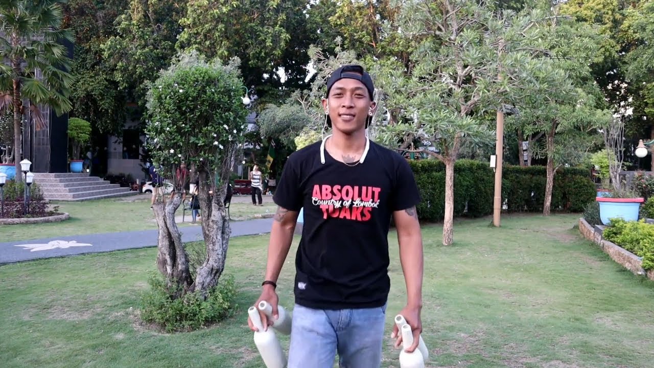 Bartender Basic 6 ( How To Flair  ) Juggling Bottle