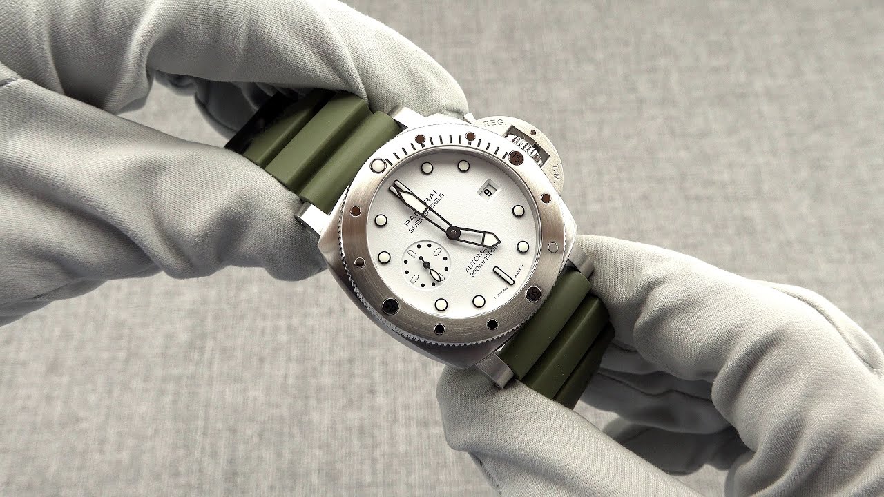 PANERAI Submersible Quaranta Quattro PAM01226 Unboxing