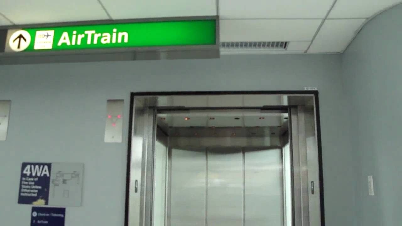 More Crappy Schindler Scenic Elevators at the Terminal 4 AirTrrain, JFK Int'l Airport, Jamaica, NY