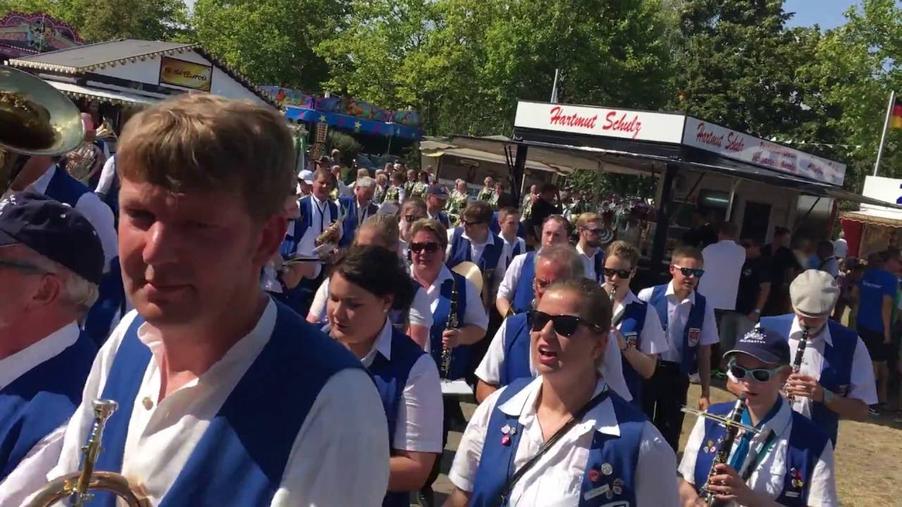 Volks- und Schützenfest Ahlten: Festumzug