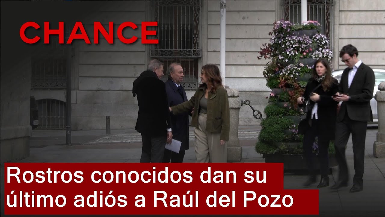 Rostros conocidos dan su último adiós a Raúl del Pozo