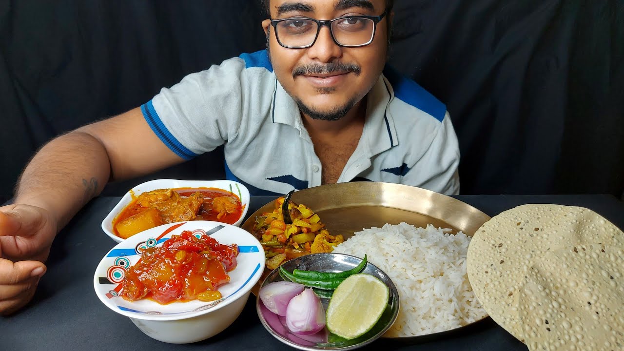 Eating Show - Rice, Spicy 🔥Chicken er Lal jhol, Chutney, Roasted Papad| poulamieatingshow