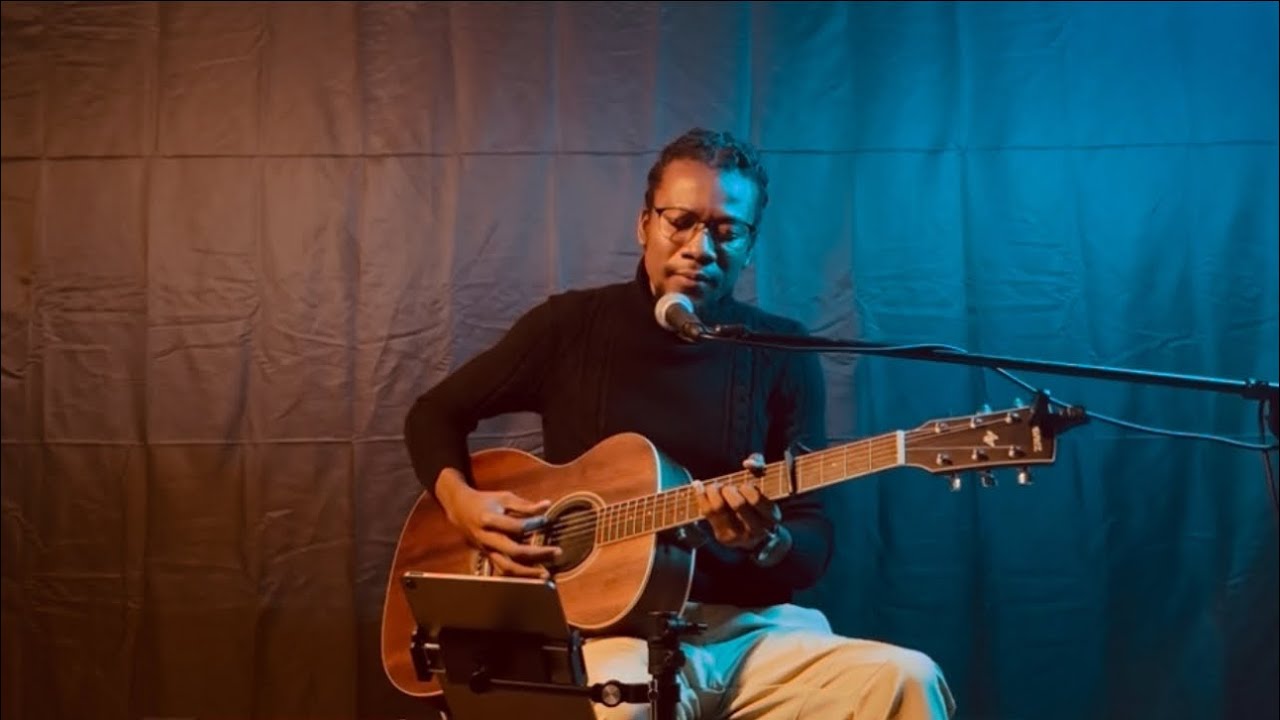 Live acoustic concert at the house of Avalon 09/27/24 #livemusic #acousticconcert #singersongwriter