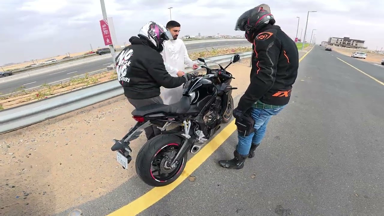 CBR 650 Fell down 