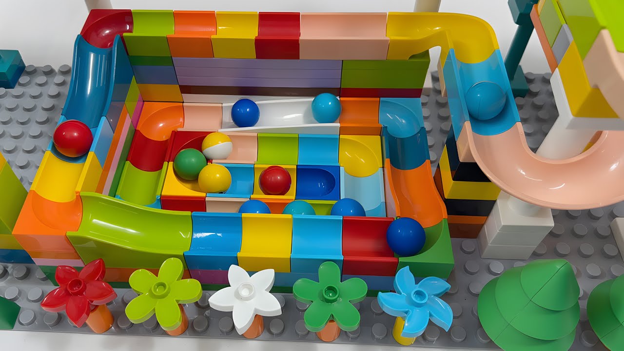 Mega Pixel Marble Run: Wild Slides & Mesmerizing Motion