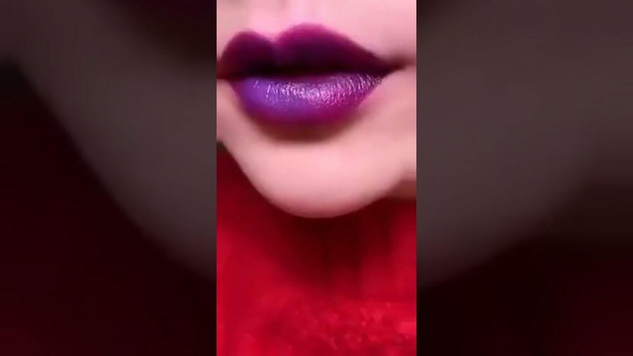 Temperature changing lipstick #shorts #shortsvideo #shortsfeed #trending