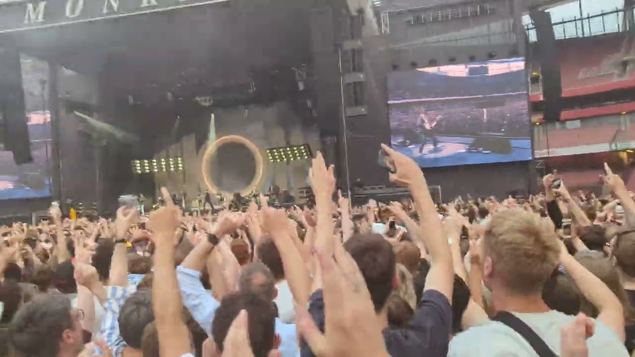 Arctic Monkeys - Brianstorm Live 4K 17/6/23