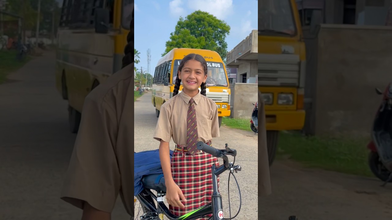 School jane ke maje maje ❤️😂📚#trending #shortsviral #shorts #school #students #viral