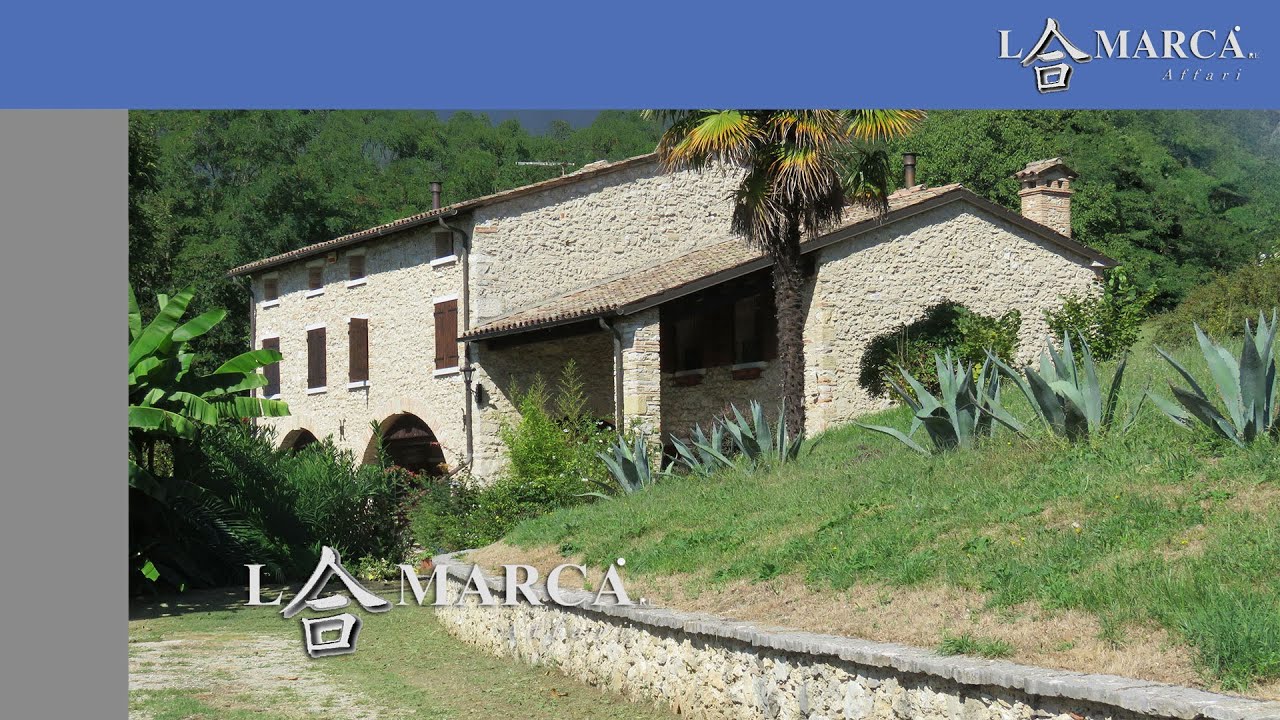 CASALE RUSTICO con 19.500 mq di fondo agricolo a Pieve del Grappa (TV). NOSTRA ESCLUSIVA