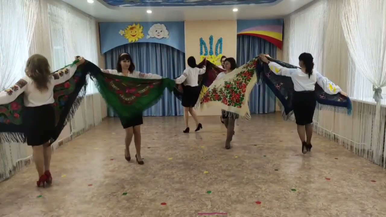 7 грудня - День хустку - наш оберіг!
