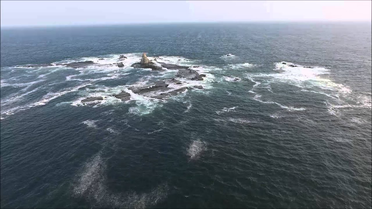 DJI　Phantom3　&rdquo;Shonan Eboshiiwa&rdquo;　湘南烏帽子岩空撮