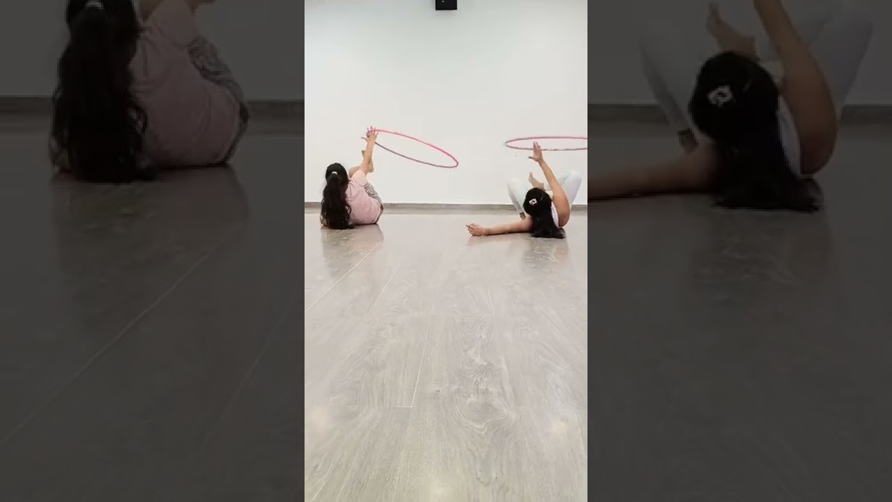 Hulahoop dance for kids #hoopla #hulahoop #shorts #hoopersofyoutube #neetisdancestudio