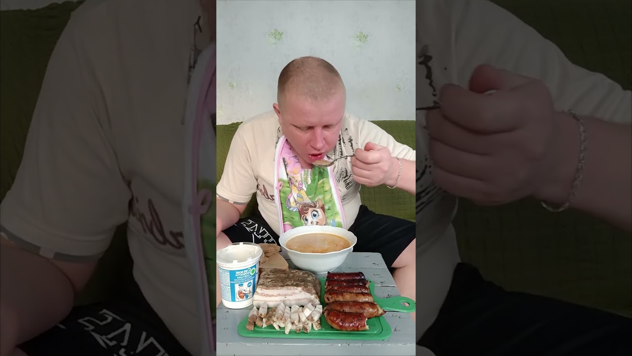 Обед на табуретке 